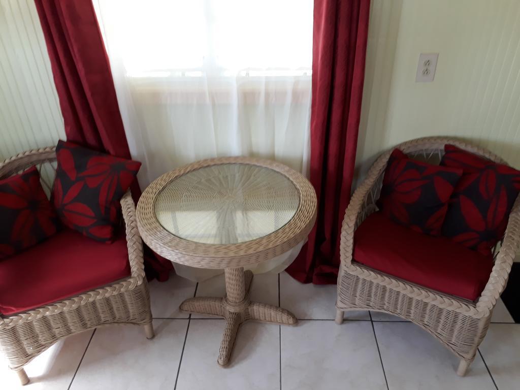 Apartment Unforgetable Gardens Falmouth Harbour Bagian luar foto